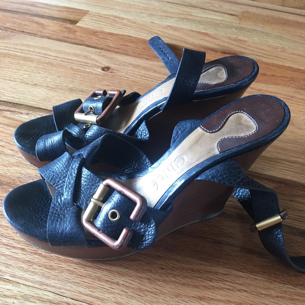 Chloe wedge sandals in Navy. 5.5